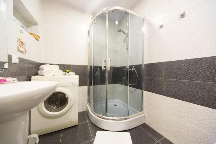 Apartment On Tabidze 3/5 Tbilisi Zewnętrze zdjęcie