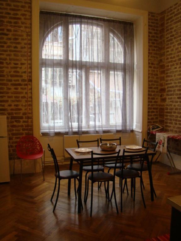 Apartment On Tabidze 3/5 Tbilisi Zewnętrze zdjęcie